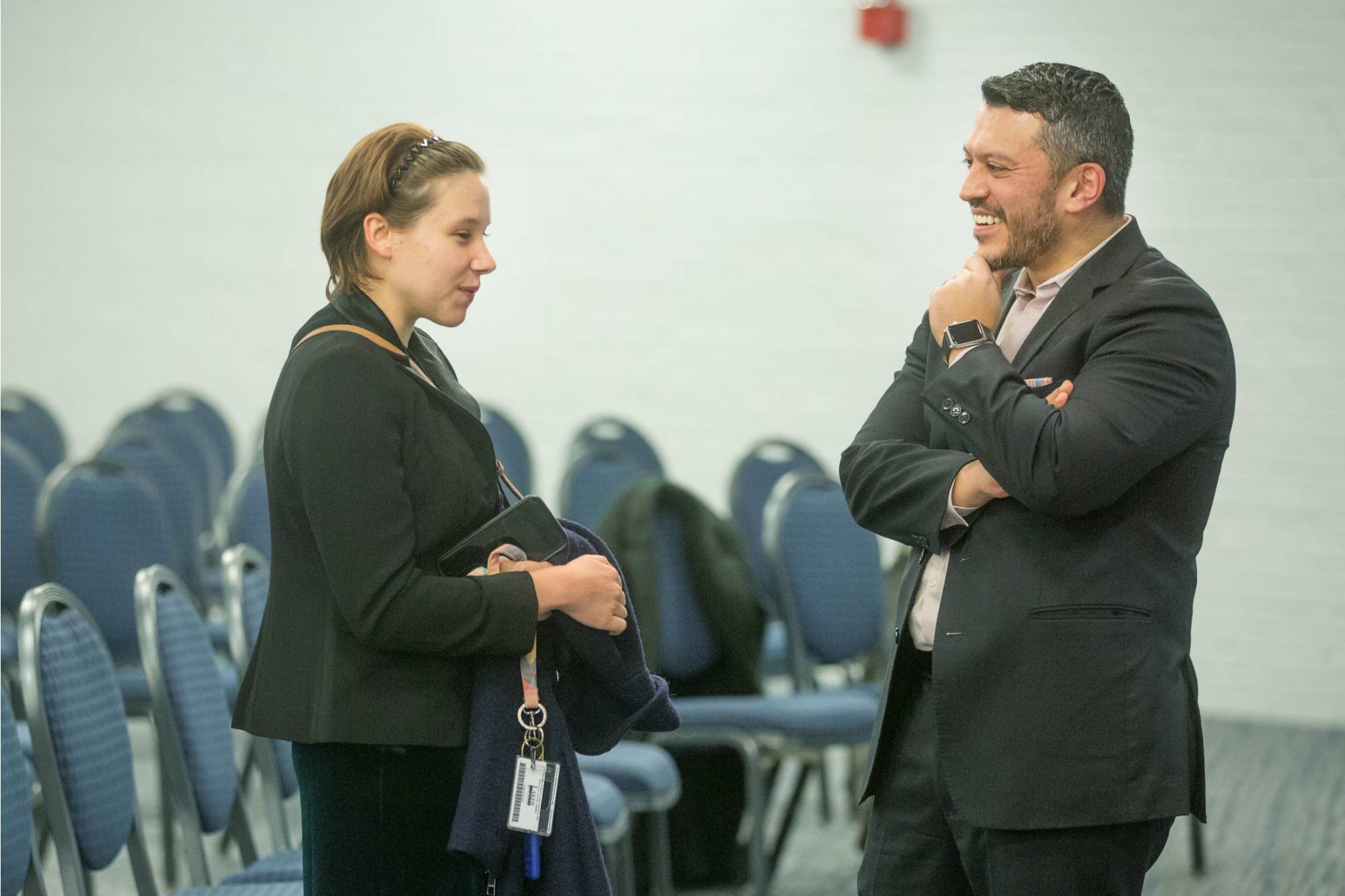 student speaking with the keynote speaker after event